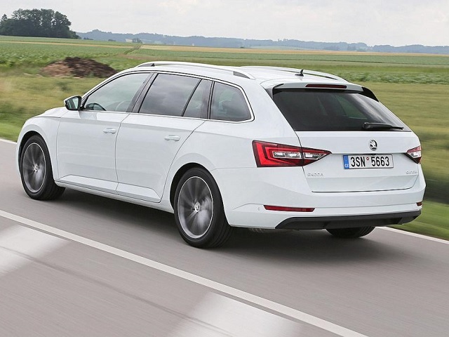 Škoda Superb Combi