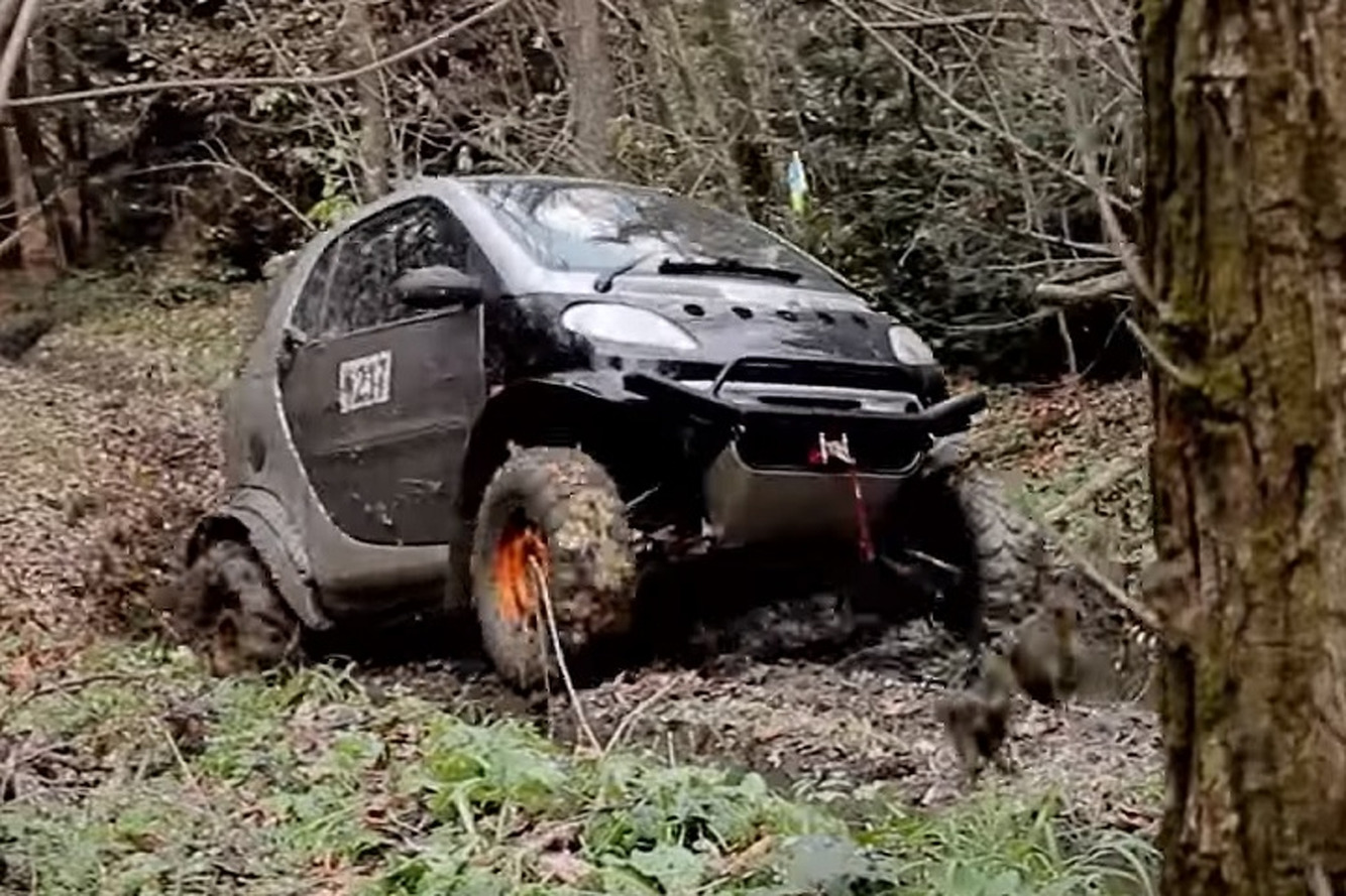 Offroadové šialenstvo so Smartom? Sleduj video!