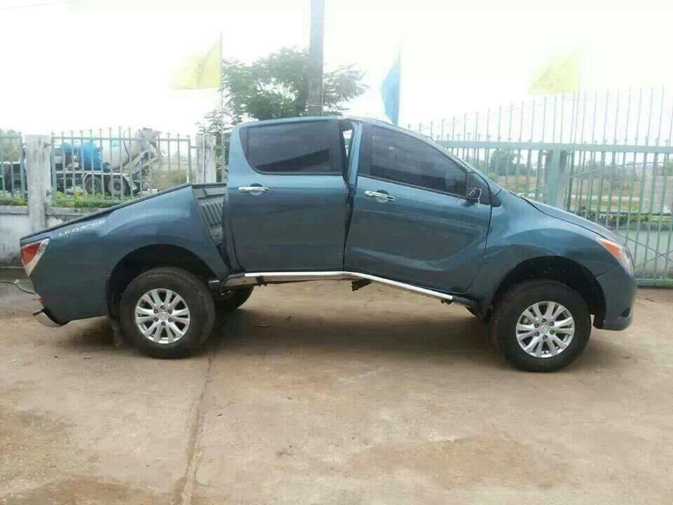 Nissan Navara sa láme!