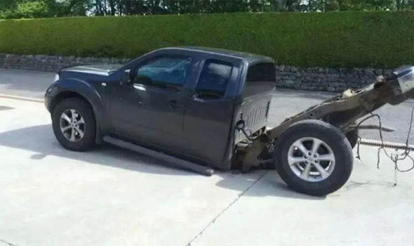 Nissan Navara sa láme!