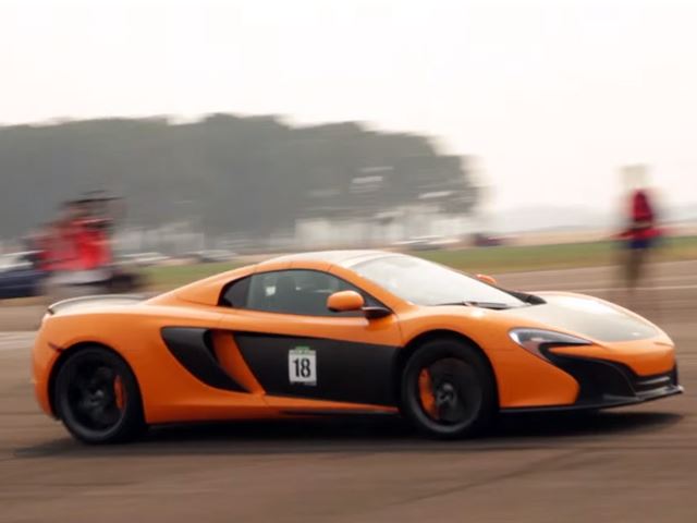 12-ročný Steven Aghakhani je profesionálny klubový pretekár a riadi McLaren 650S