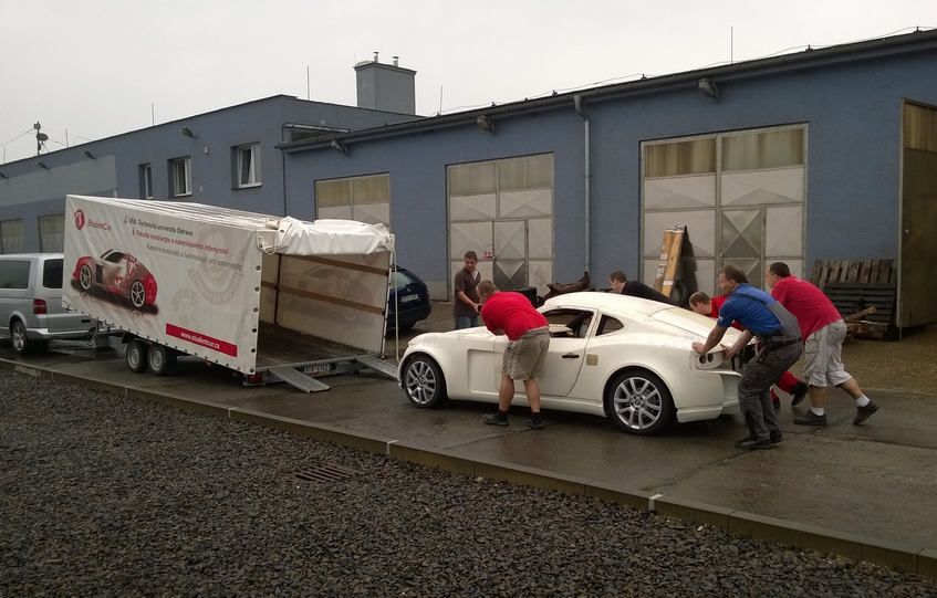 Elektrické kupé StudentCar SCX