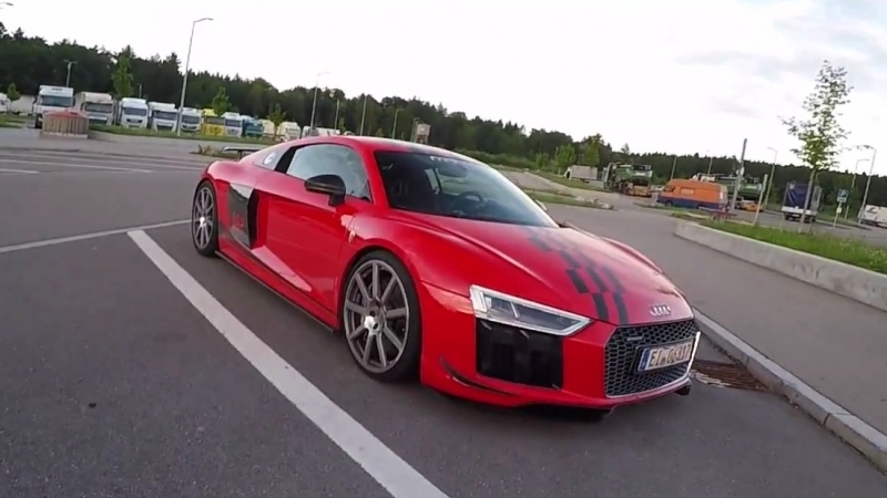 Audi R8 V10: 802-koňové delo dá 324 km/h! 