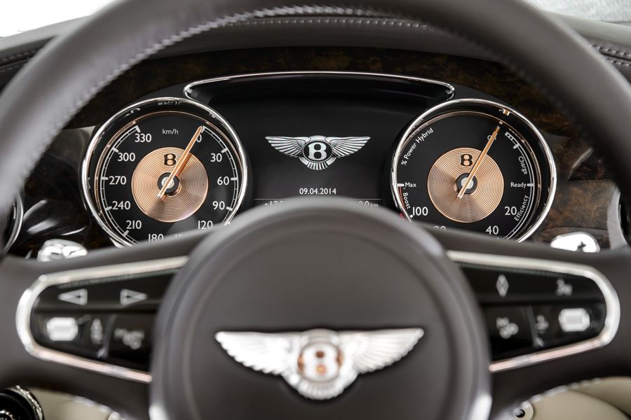 Potvrdené: SUV Bentley bude vyrábať Slovensko!
