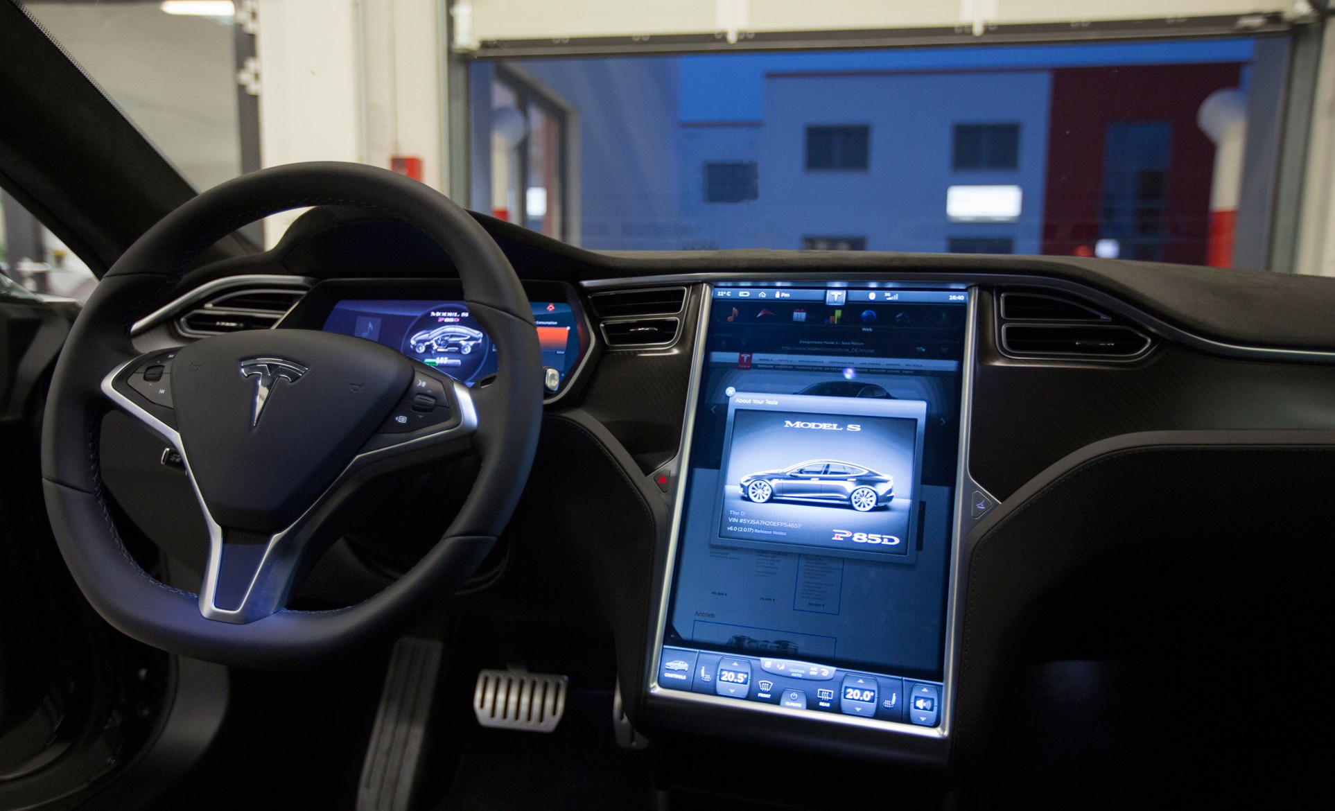 Tesla Model S P85D