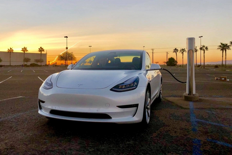 Majiteľ Tesly Model 3 odhalil skutočnú spotrebu! Záleží od teploty!