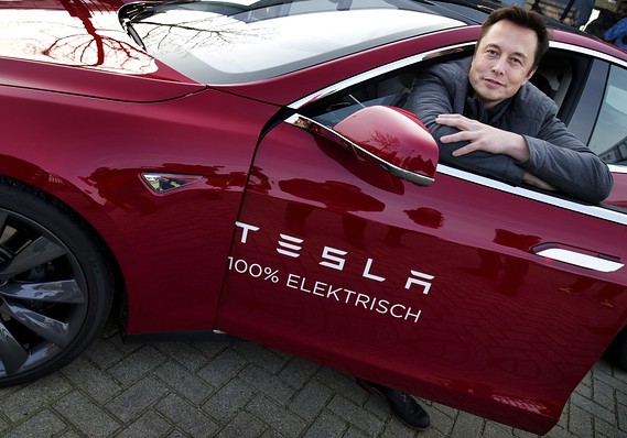 Elon Musk ohlásil najmenšiu a najdostupnejšiu Teslu! 