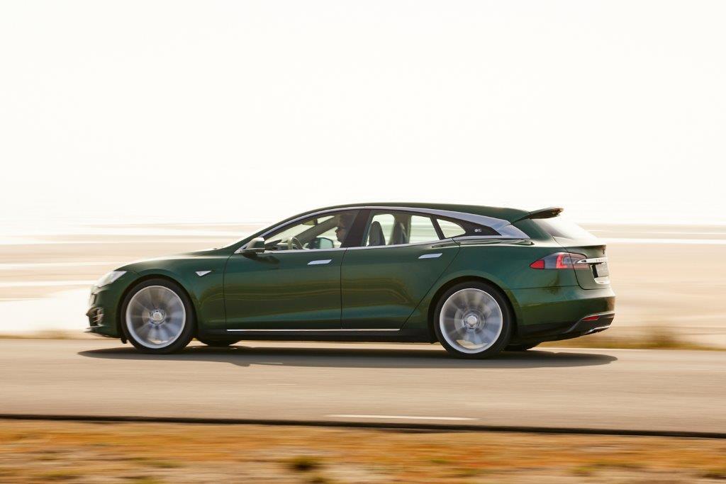Tesla Model S kombi. 1 kus na svete, 224 000 €!