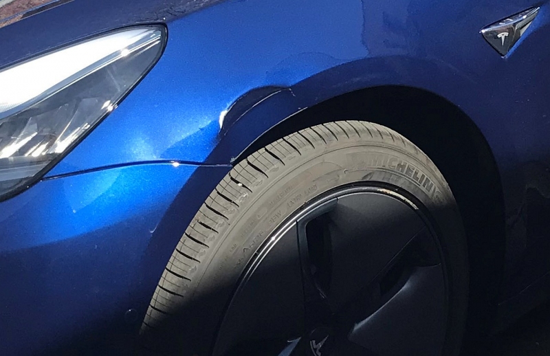 Tesla Model 3 oprava