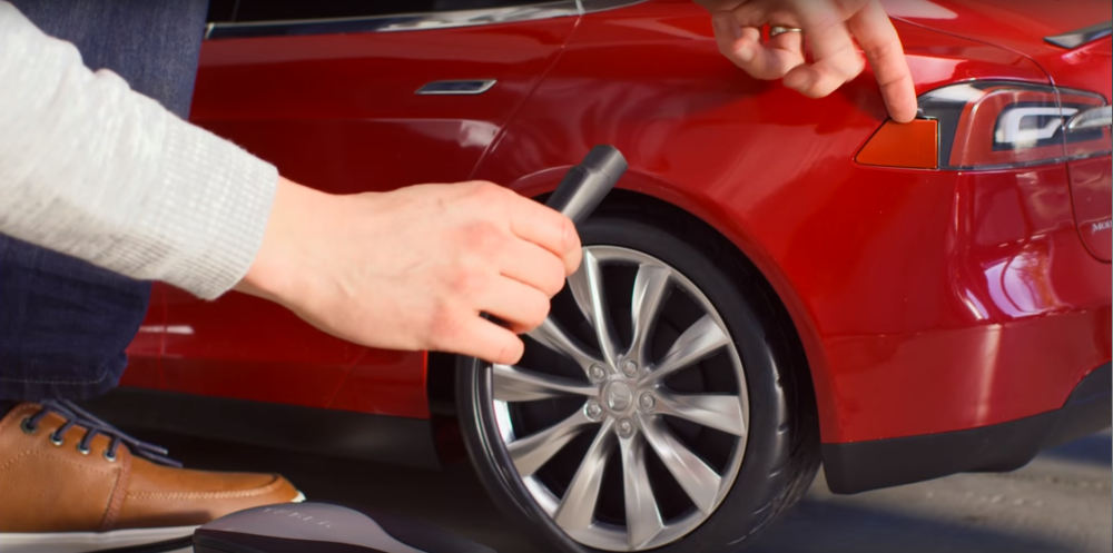Najlacnejšia Tesla môže byť tvoja za 499 dolárov!