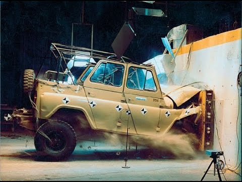 Crash test Uazu 469Hunter