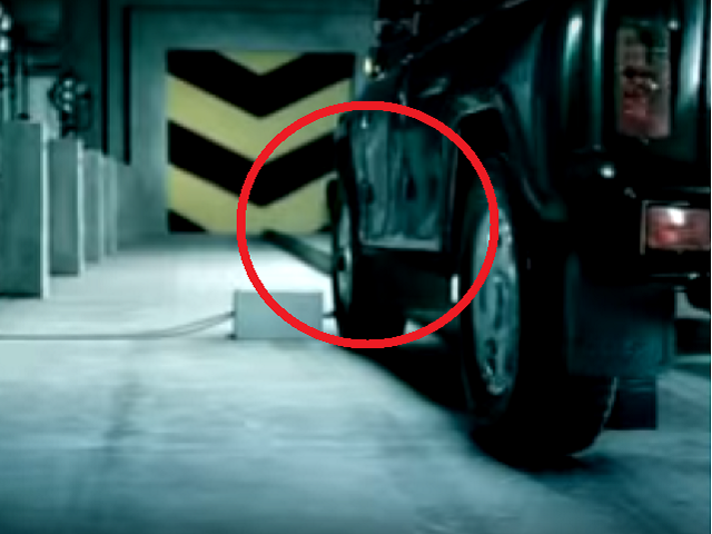 Uaz paródia na Mercedes triedy G