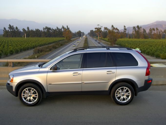 Volvo XC90 je stálicou v otázke bezpečnosti z kategórie luxusných SUV