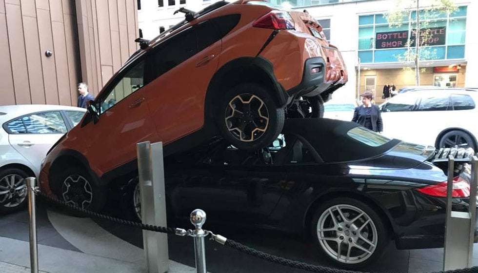 crash Porsche