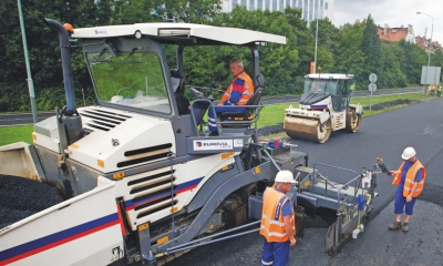 Tichý asfalt: Zatočí s hlučnými cestami