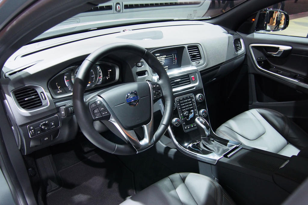 Volvo S60 Cross Country