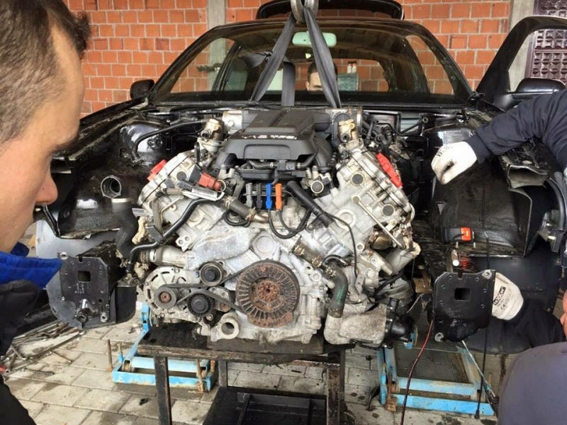 VW Golf V10