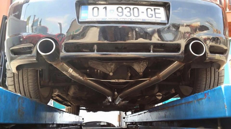 VW Golf V10