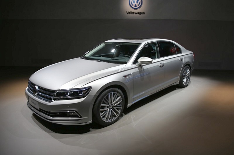 VW Phideon, alebo koncernová konkurencia pre A6