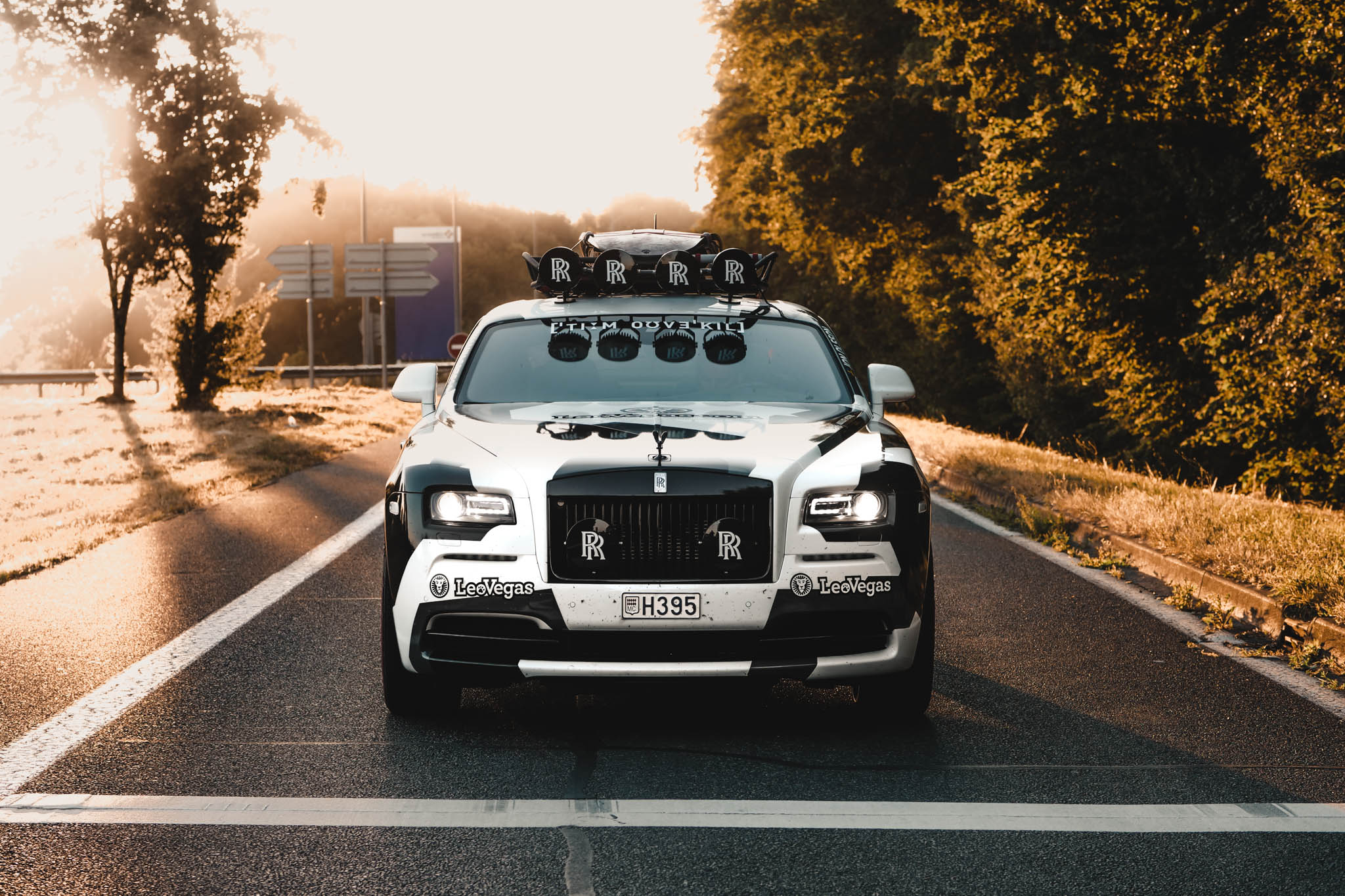 810-koňový Rolls Royce Wraith s motorom W12!