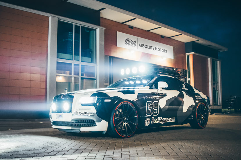 810-koňový Rolls Royce Wraith s motorom W12!