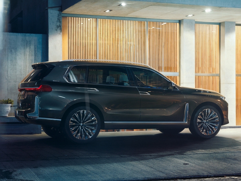 BMW X7: Prvé fotografie!