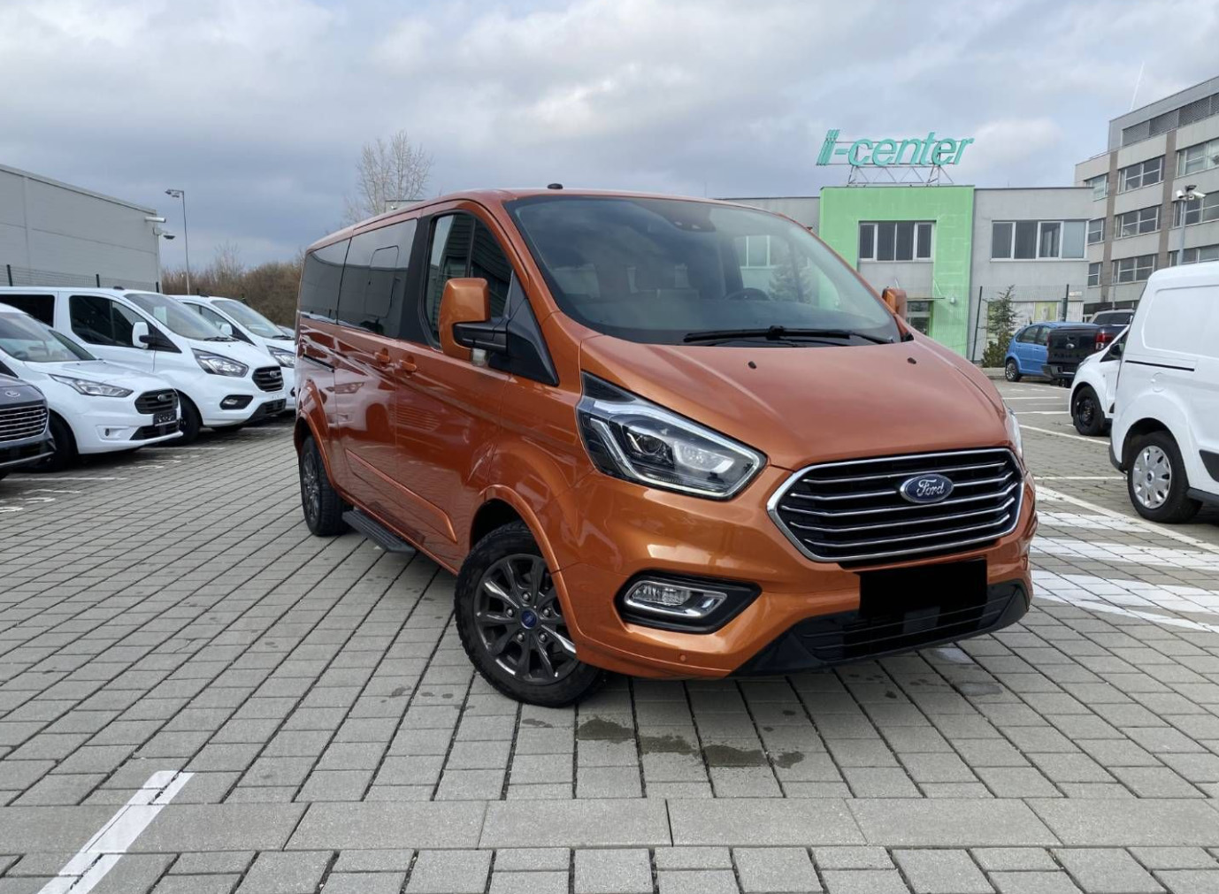 Top 5 vanov pre veľkú rodinu a ešte väčšie výlety