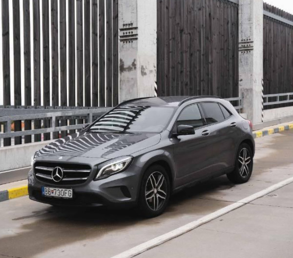 10 mestských SUV do 15-tisíc s odznakom prémie