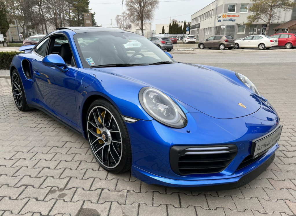 5 najkrajších Porsche 911 na Autobazar.EU