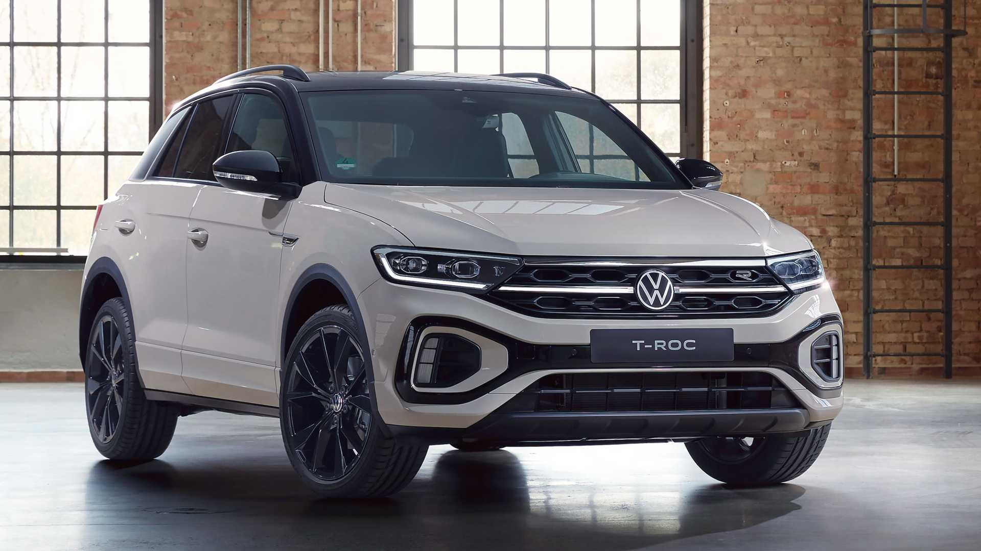 Volkswagen T-Roc má novú tvár, facelift priniesol aj dotykové plochy vnútri