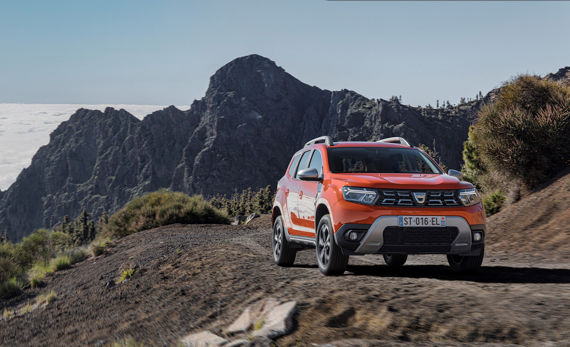 Dacia vylepšila svoje SUV Duster, nové logo však ešte nemá