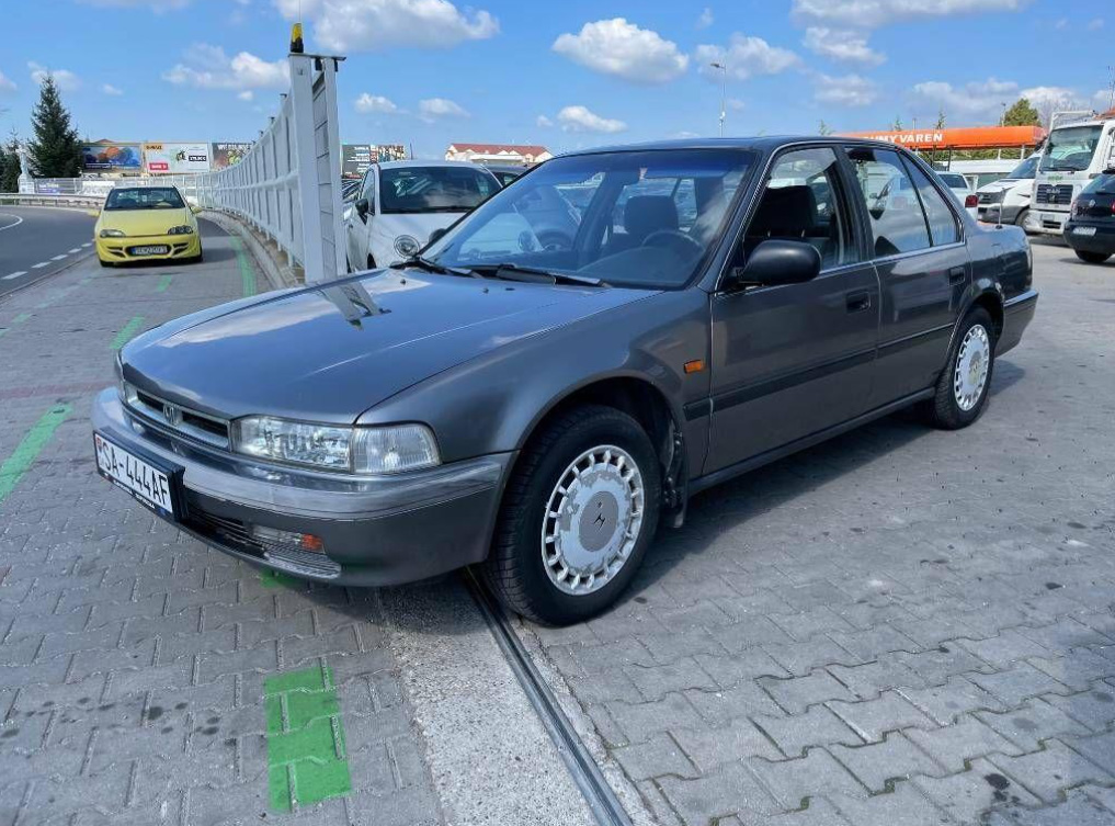 10 zaujímavých áut do roku výroby 1990 na Autobazar.EU