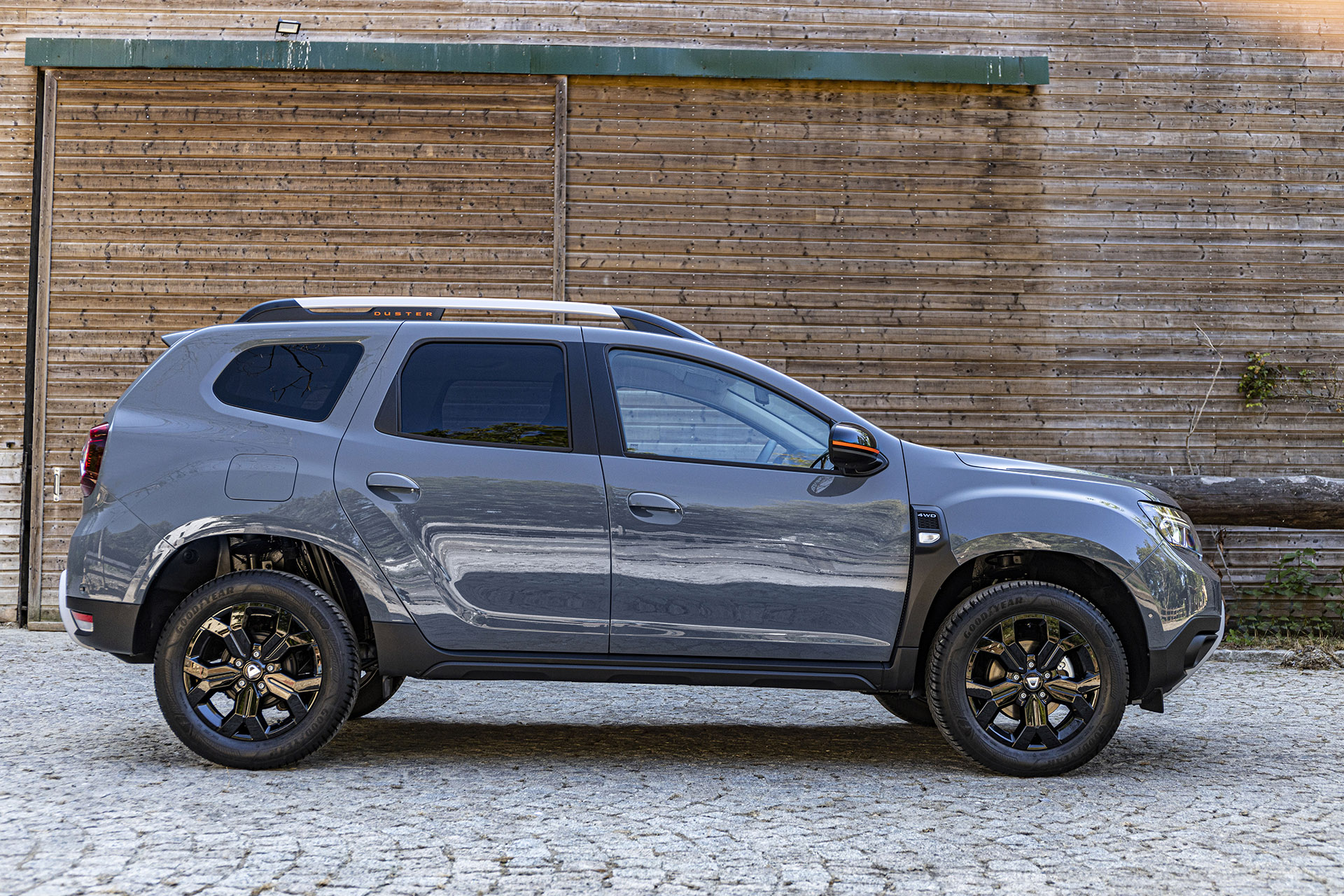  Dacia Duster prináša nový vrchol výbav, limitovanú edíciu Extreme