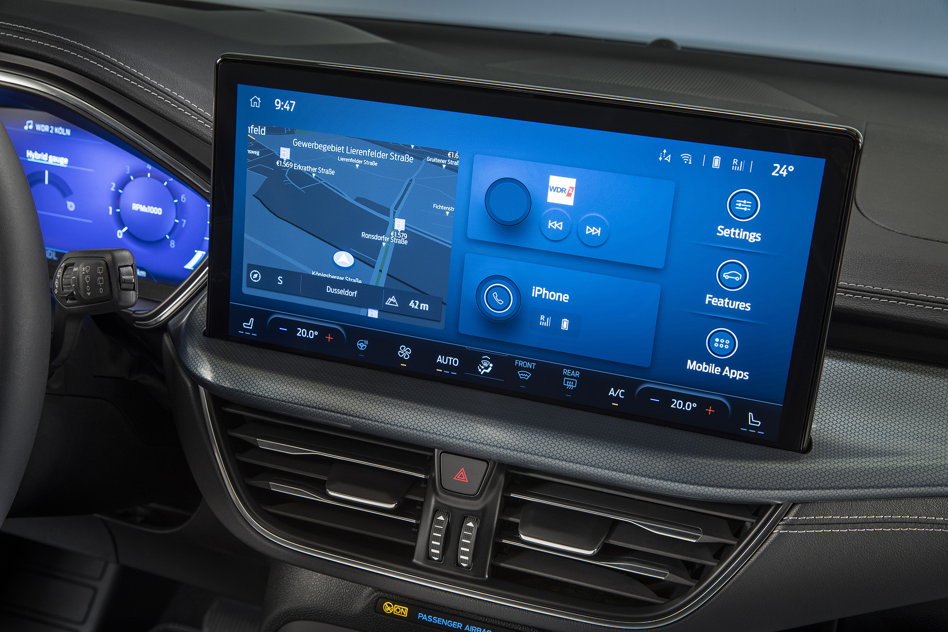 Ford Focus dostal facelift, stratil 1,5-litrový benzínový motor