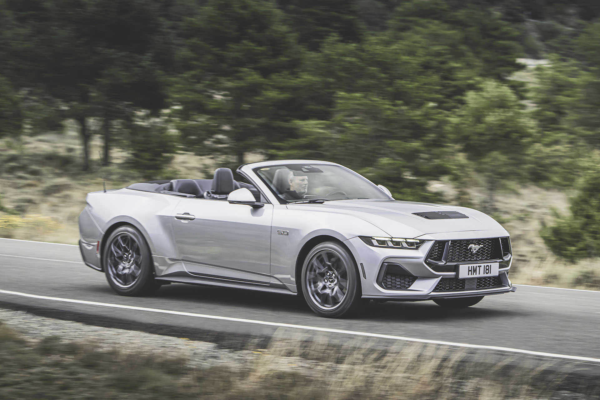 Ford oznámil slovenské ceny Mustangu, vlastne je lacný