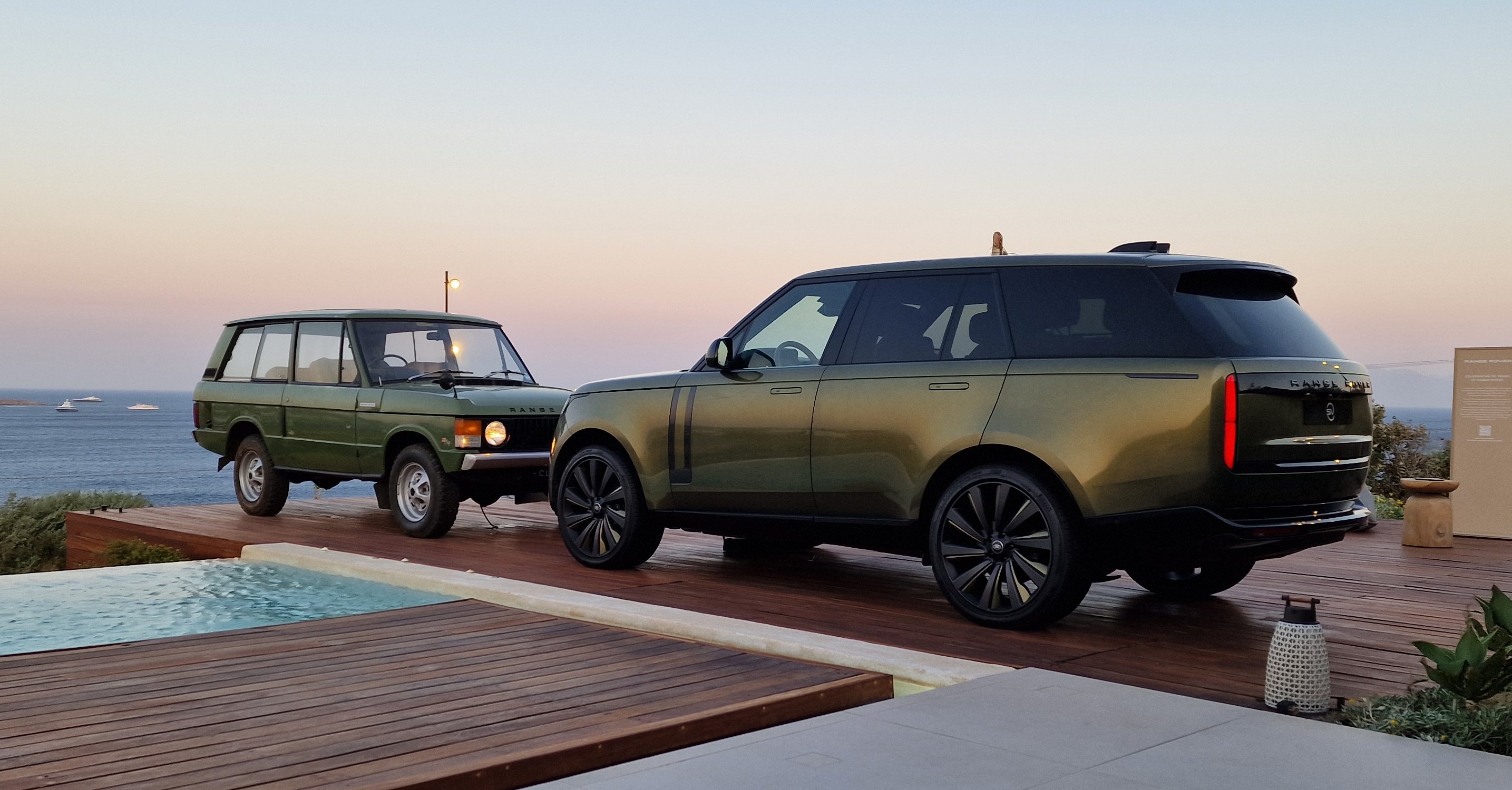 Exkluzívne z Mykonosu: Range Rover nám ukázal historicky prvý Sport SV Bespoke