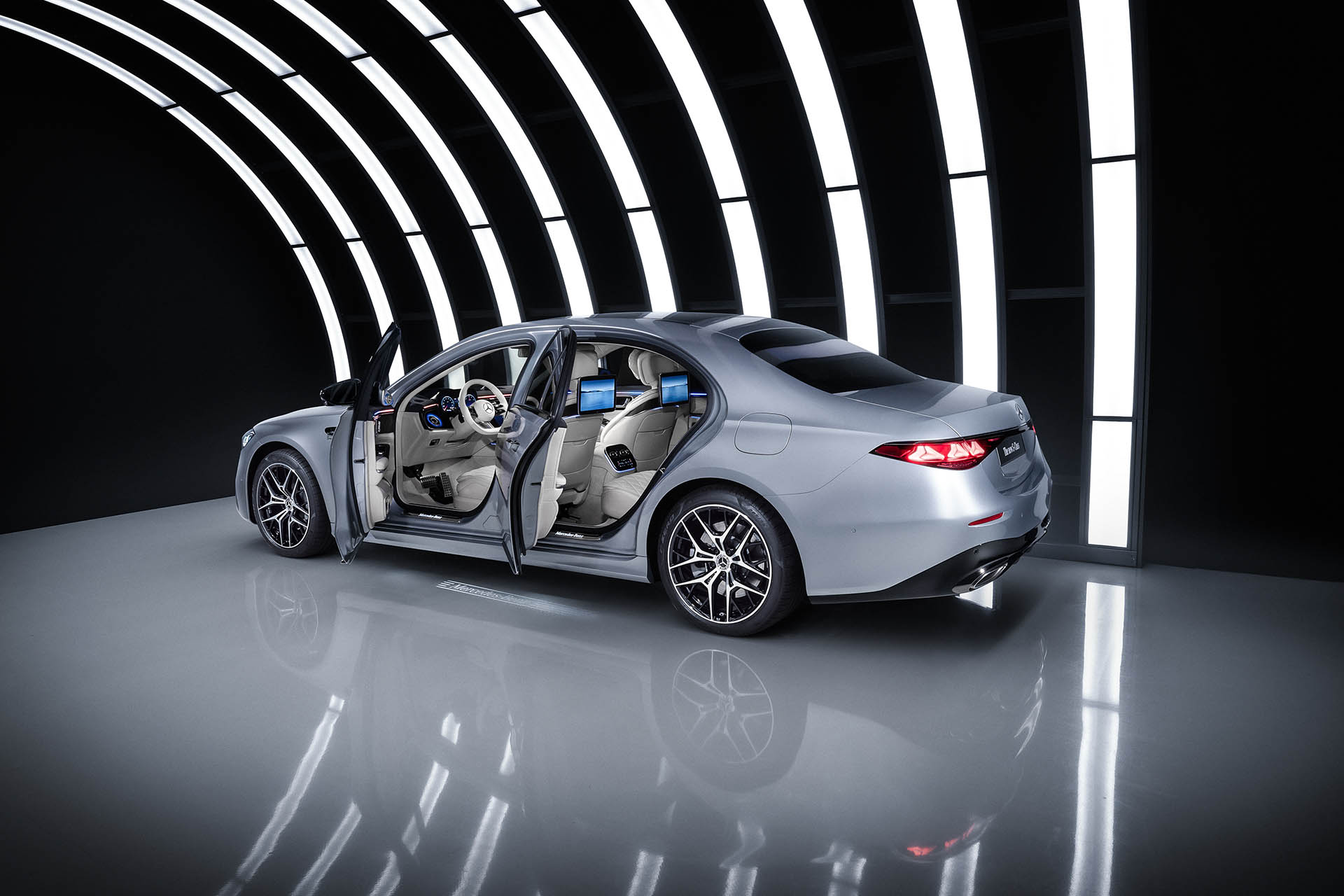 Mercedes-Benz S-class W223 facelift