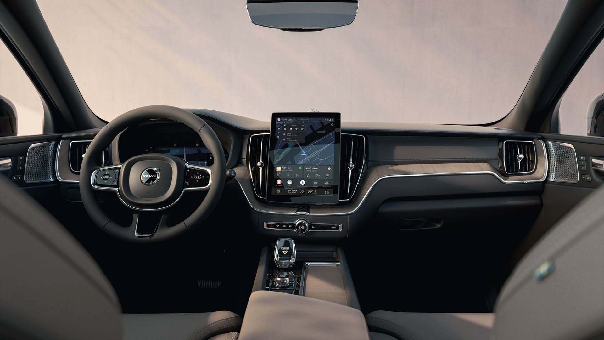 Volvo práve mení svoj najpredávanejší model. SUV XC60 čakalo dlhých 8 rokov