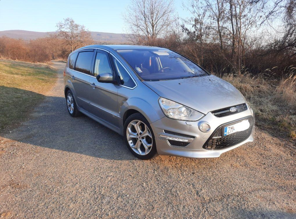 Top 5 zaujímavých sedemmiestnych MPV do 10-tisíc na Autobazar.EU