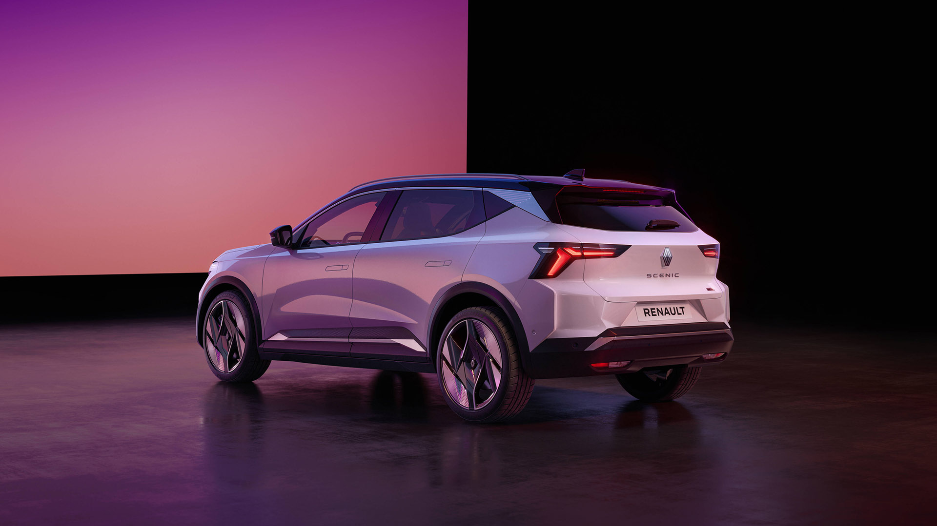 Renault Scenic: Elektromobil s ohromným dojazdom má slovenskú cenu