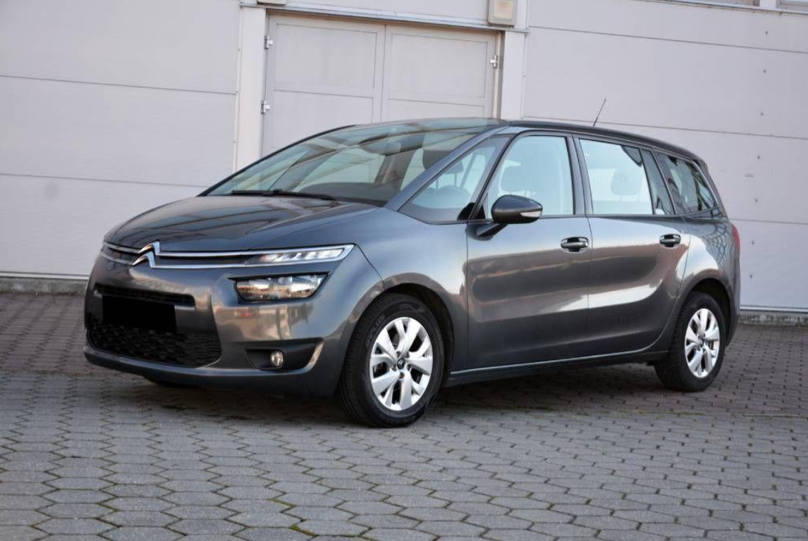Top 5 zaujímavých sedemmiestnych MPV do 10-tisíc na Autobazar.EU