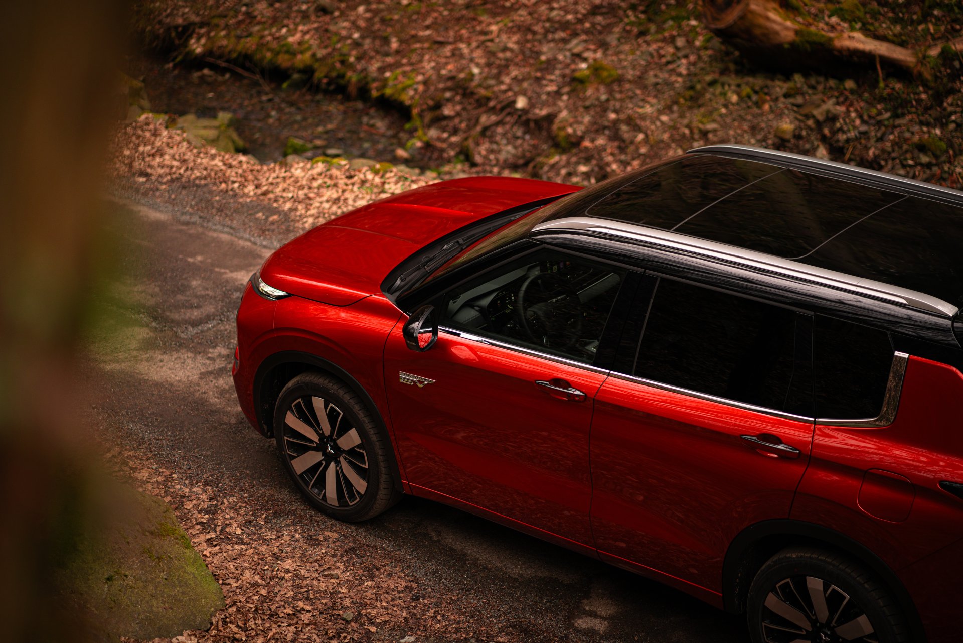 Nový Outlander naživo: Nie je to len prerobený Renault, Mitsubishi má vlastnú identitu