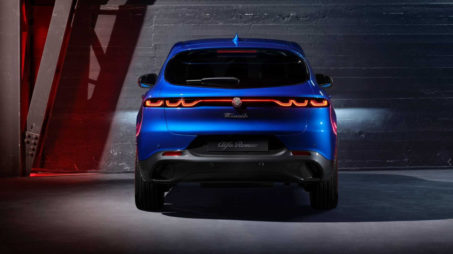 Alfa Romeo Tonale predvádza ako má vyzerať menšie SUV