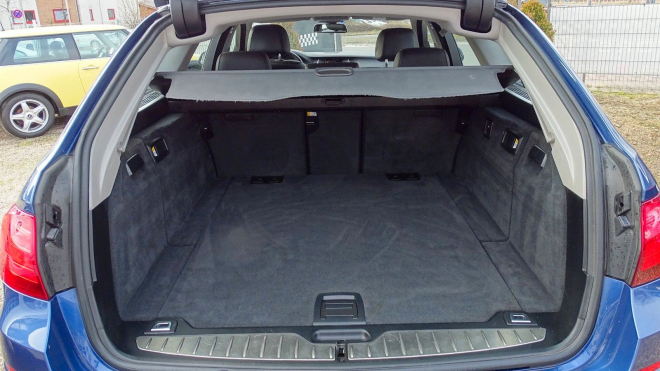 ALPINA D5 3.0 Bi-Turbo Touring 2016.