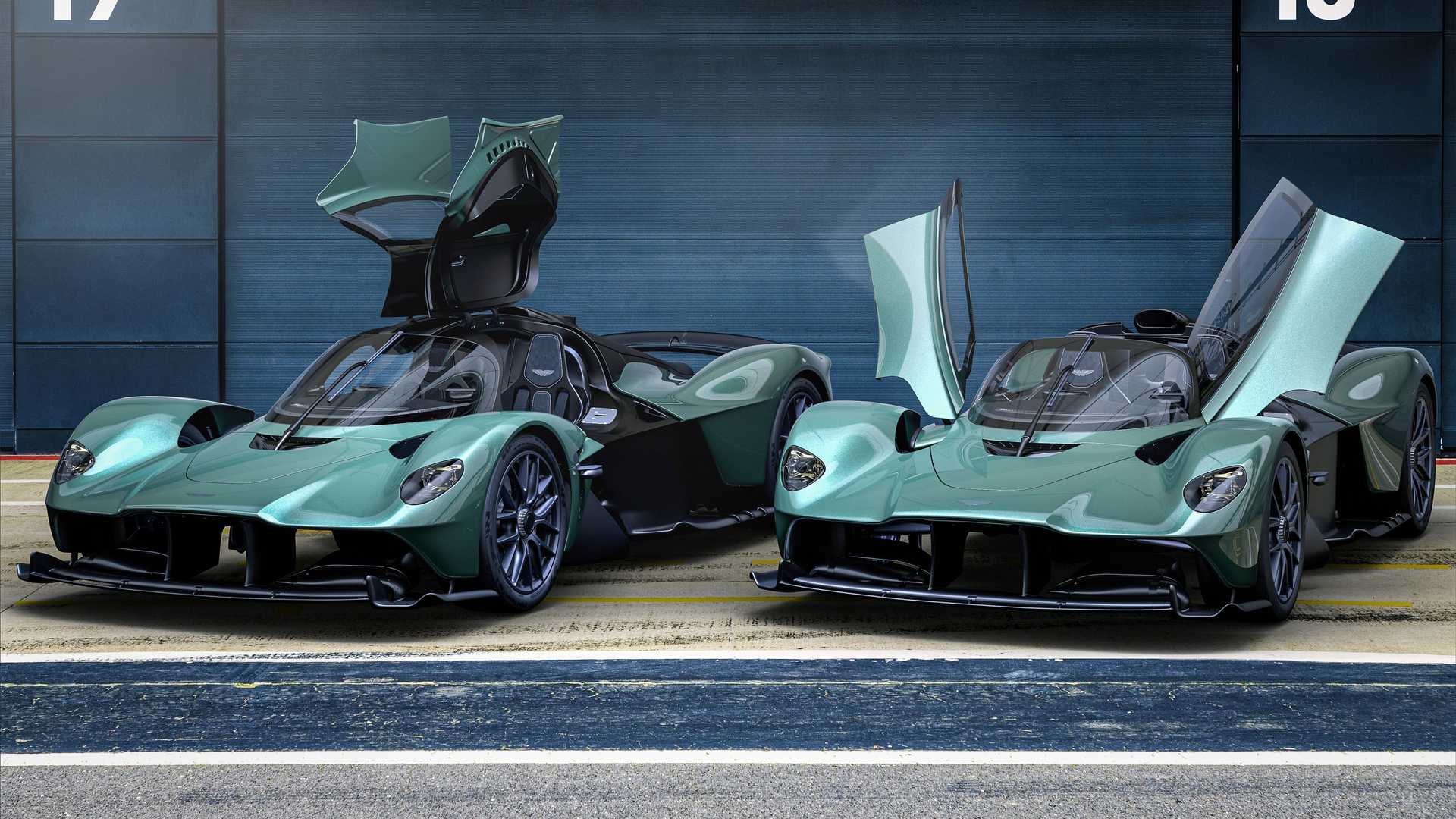 Aston Martin Valkyrie Spider: 330 za hodinu bez strechy