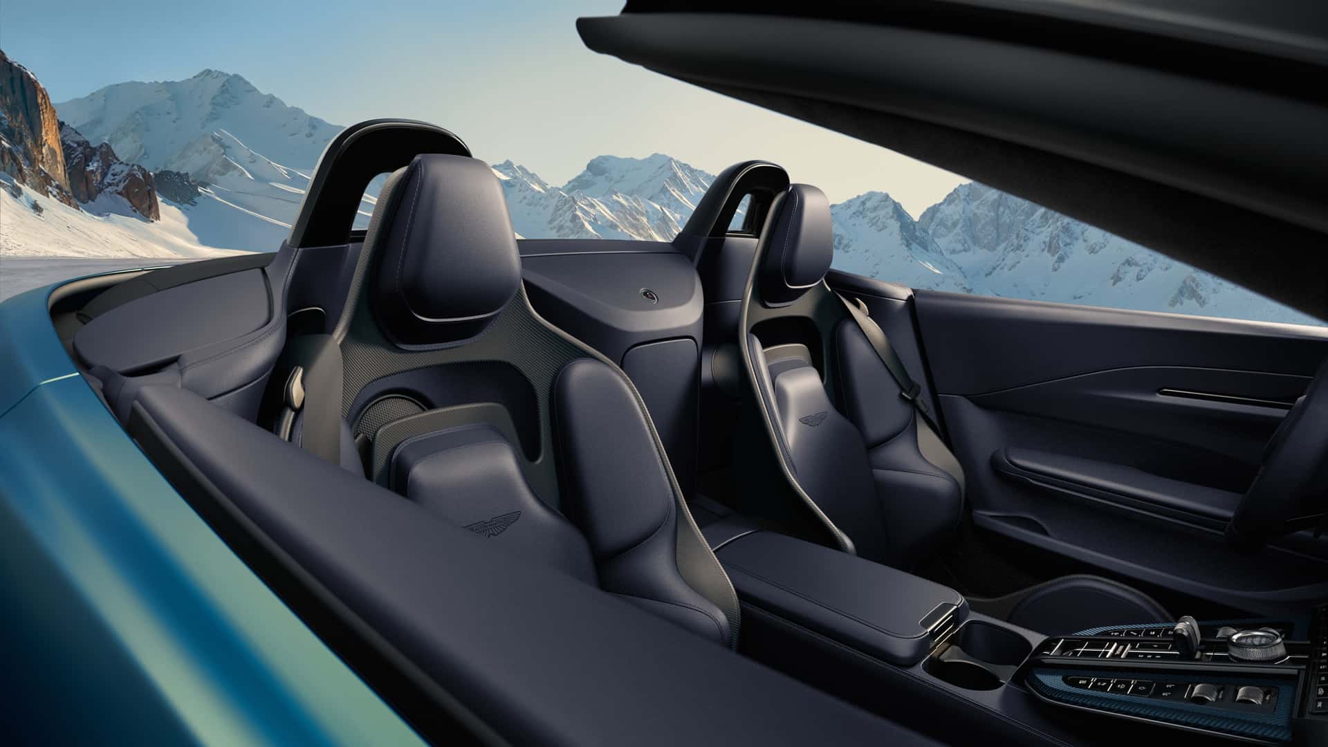 Aston Martin už mysli na letnú sezónu, Toto je Vantage Roadster