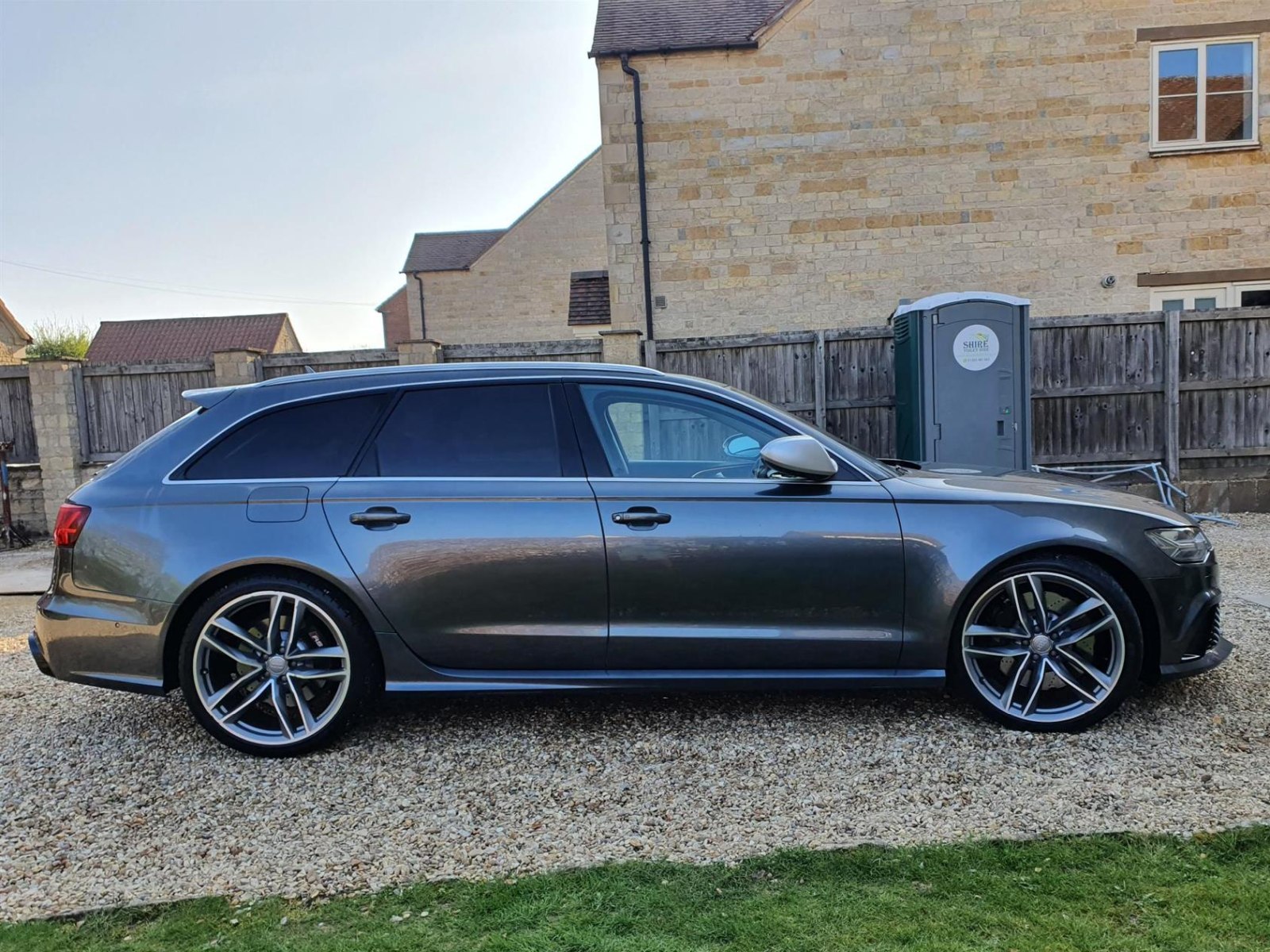 Audi RS6 princa Harryho na predaj! Za cenu Superbu!