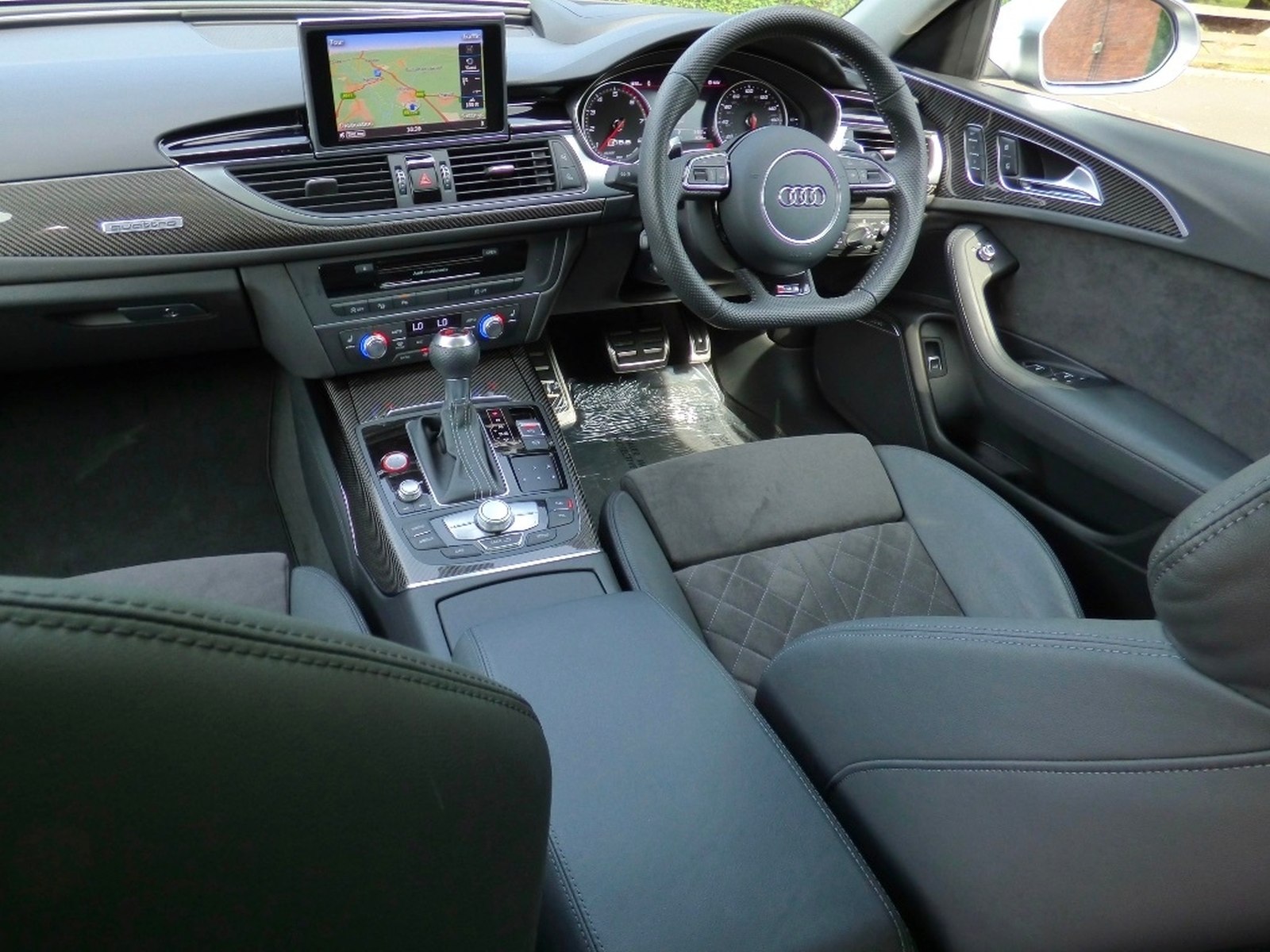 Audi RS6 princa Harryho na predaj! Za cenu Superbu!