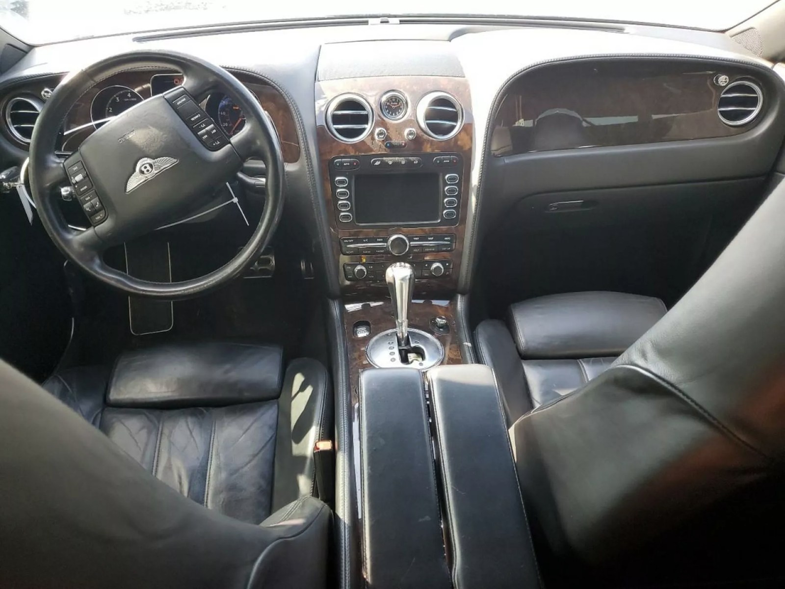 Toto jazdené Bentley nikto nechce ani skoro zadarmo