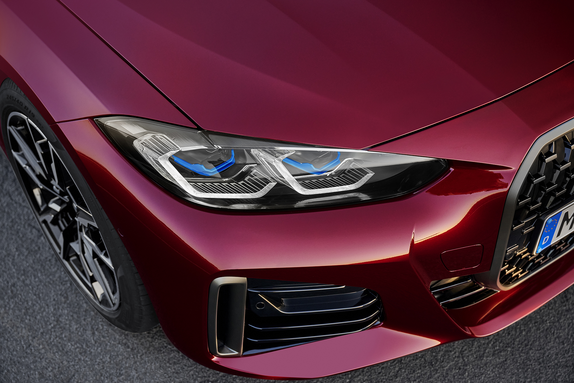 Nové BMW 4 Gran Coupe pokračuje dizajnom v stopách dvojdverového kupé